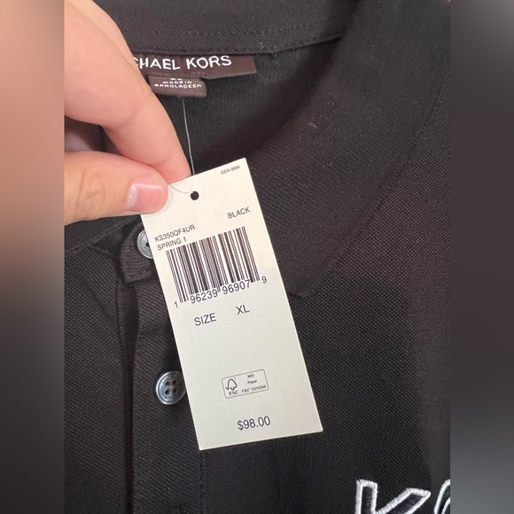 NEW WITH TAG | Men’s Michael Kors Black Polo - Size XL - Picture 6 of 6